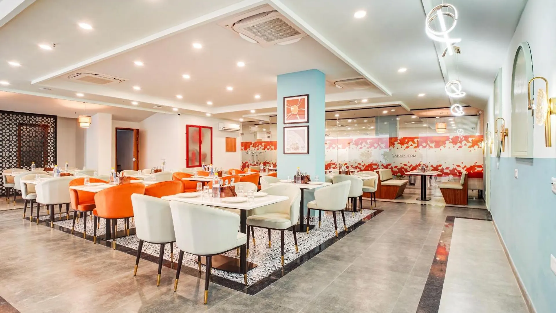 *** Hotel Saltstayz Premier - Arjun Marg Gurgaon India
